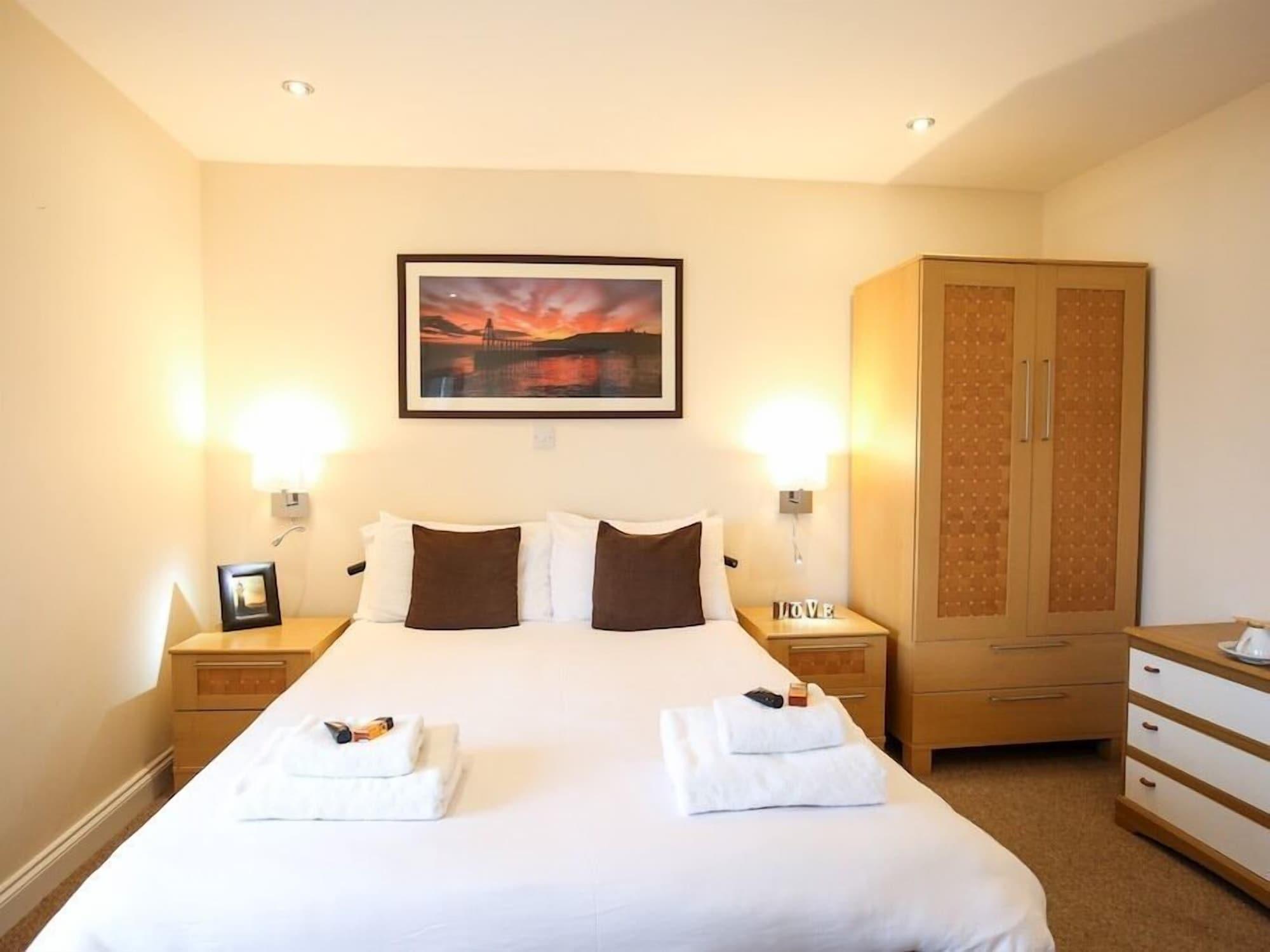 Riviera Guesthouse Whitby Buitenkant foto